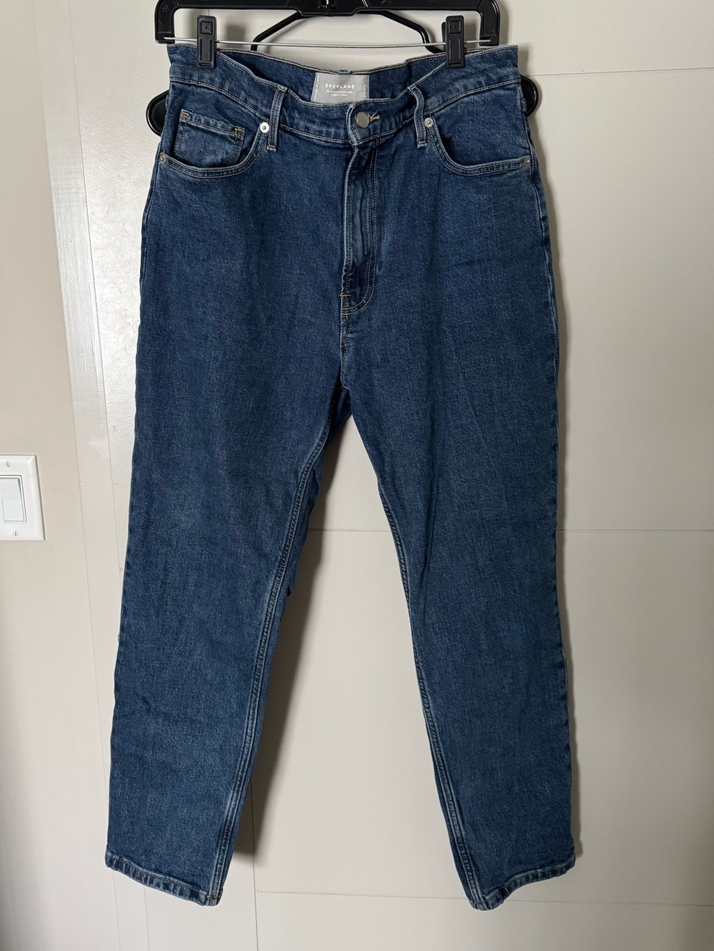Everlane Organic Cotton The Original Cheeky Jean - Vintage Dark Wash